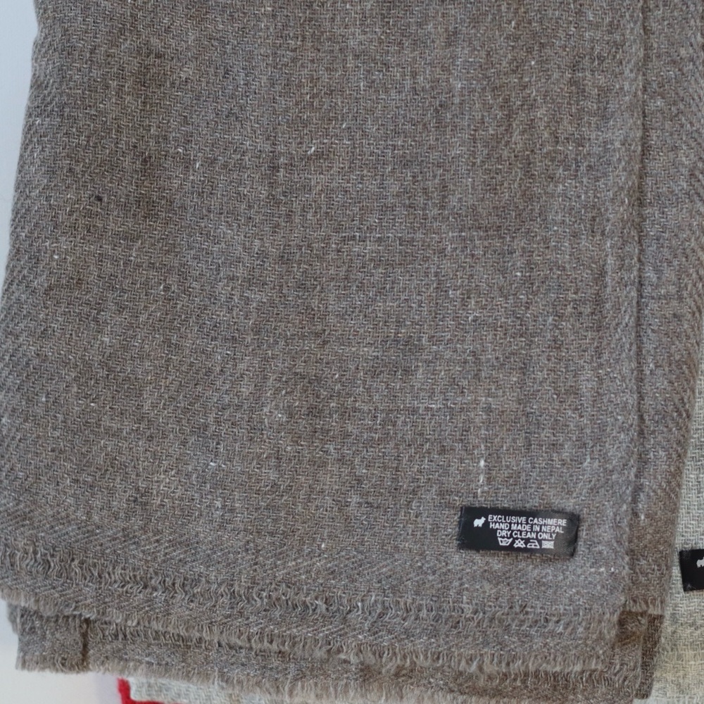 100% Cashmere Scarf Handmade Grey Unisex Shawl Warm Holiday Shawl Wrap Premium
